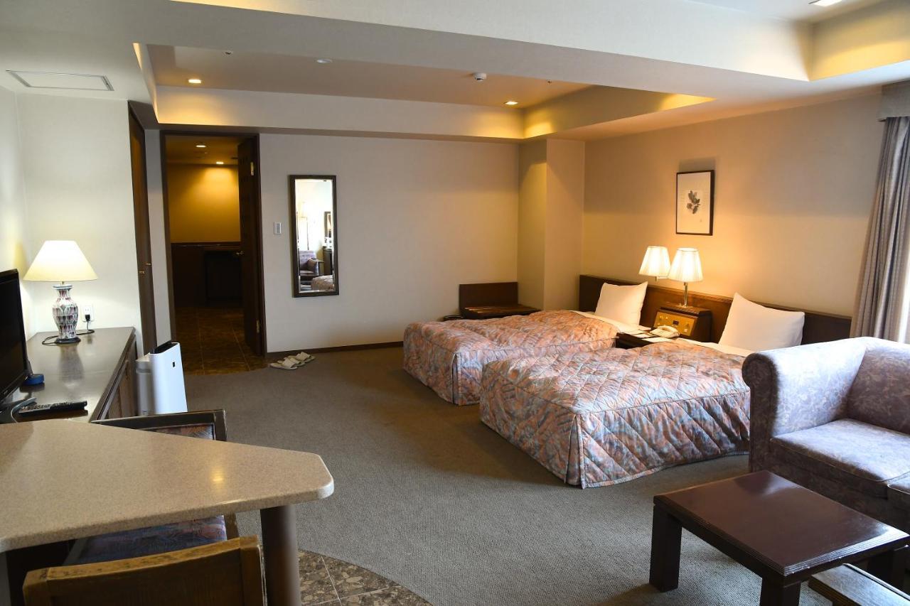 Karuizawakurabu Hotel 1130 Hewitt Resort Tsumagoi Luaran gambar